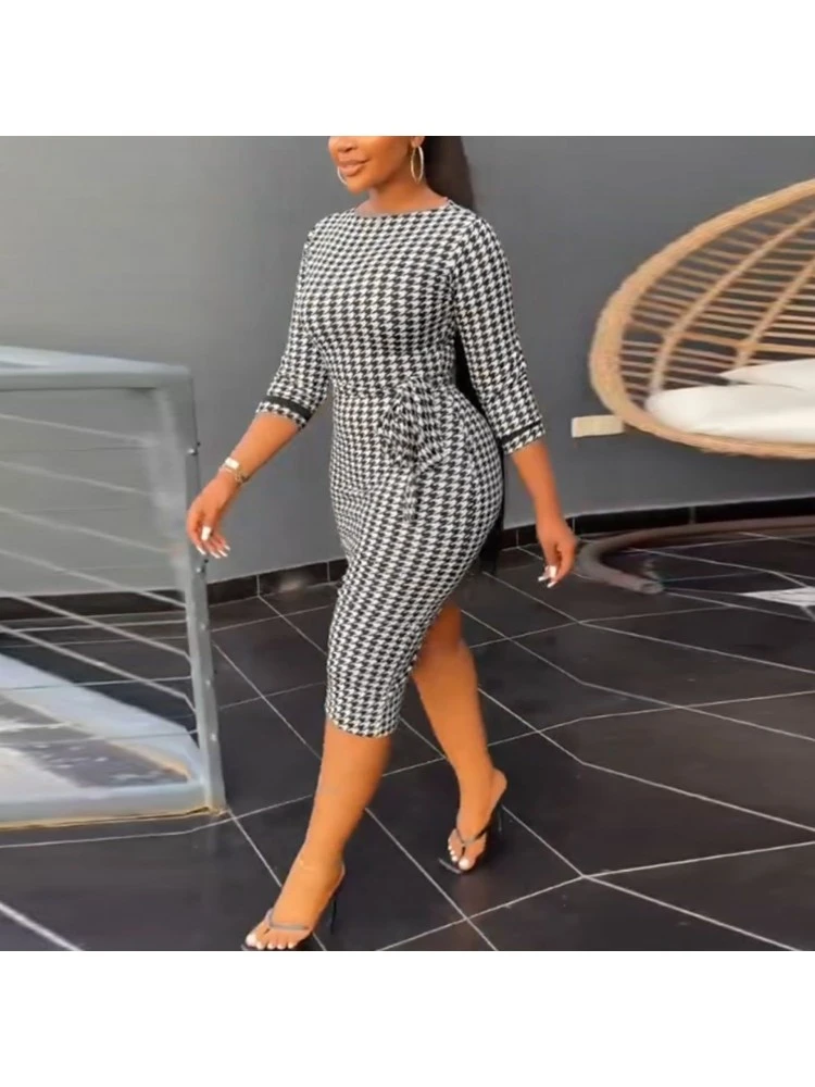 Black And White Grid Wrap Hip Dress - Image 4