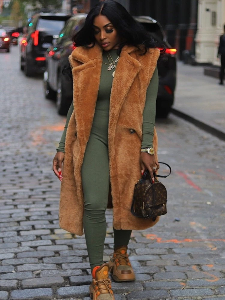 Fluff Lapel Neck Buckle Long Faux Fur Vest - Image 3