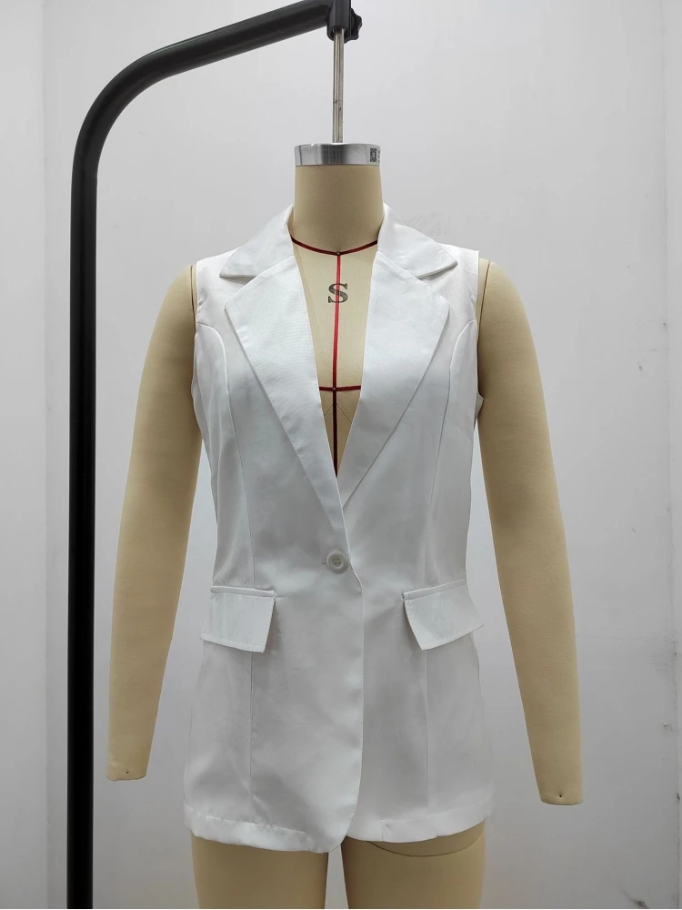 Solid Lapel Neck Buckle Sleeveless Blazers - Image 3