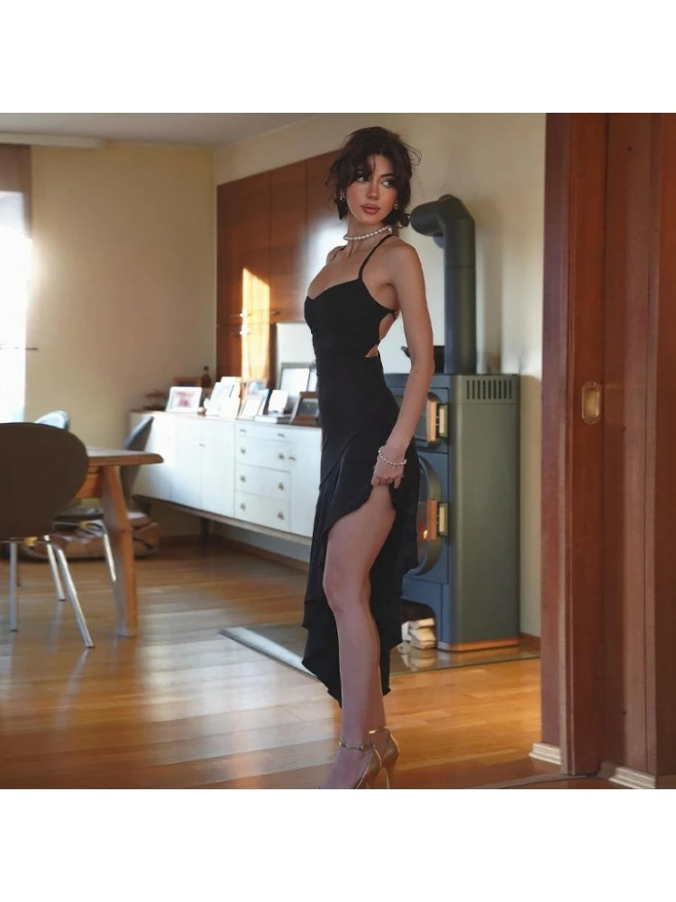 Low Cut Fitted Backless Halter Maxi Dress - Image 2