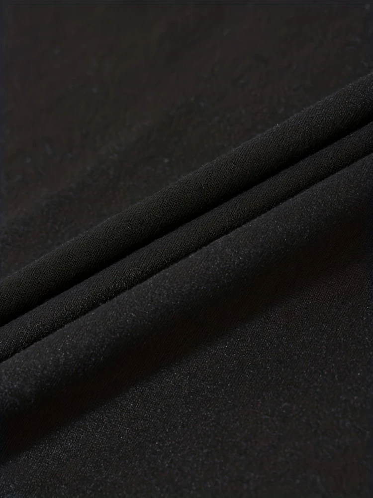 Letter Printed Crewneck Loose Shorts Sets - Image 3