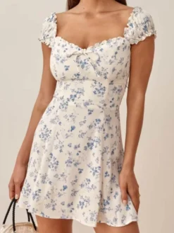 Round Neck Short Sleeve Fitted Short Sleeve Dress