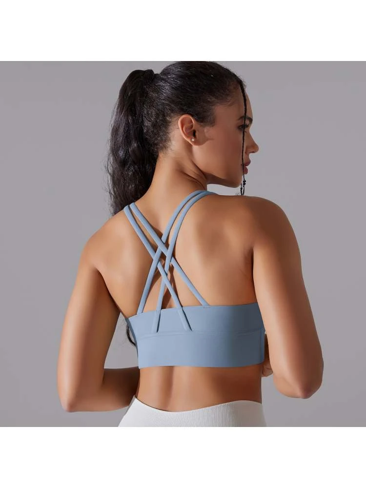 Solid Color U Neck Cropped Tank - Image 4