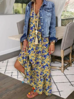 Pullover Mid-rise Fitted Sleeveless Dresses