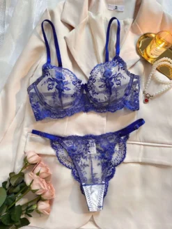 Embroidery Flower Lacework Bra Sets
