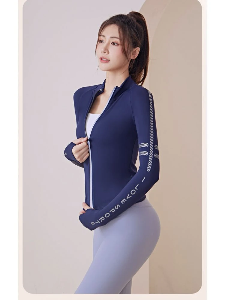 Letter Pattern Long Sleeve Zipper Skinny Tank - Image 2