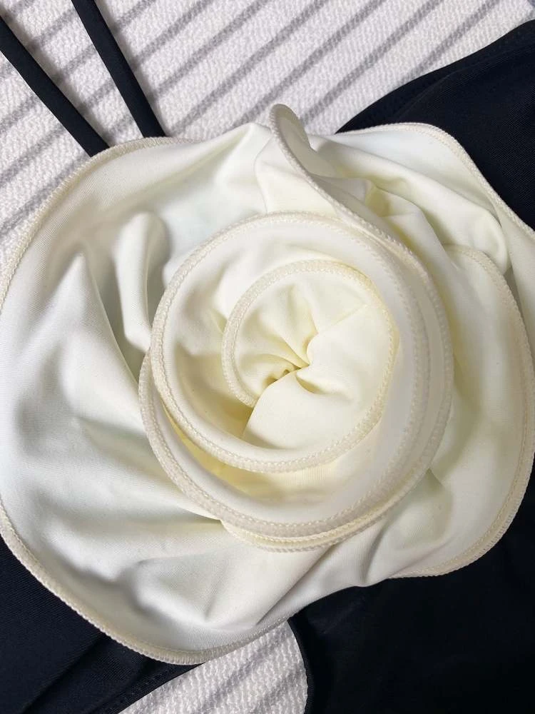 Flower Halter Neck Backless One-Pieces Swimwear - Image 5